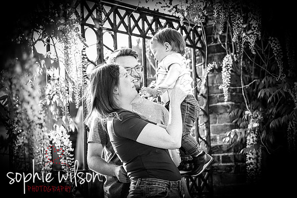 Kelsey, Lewis and Felix's family photoshoot 10th May 2025-5