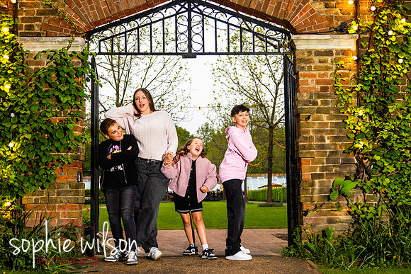 Family photoshoot at The Grove-25