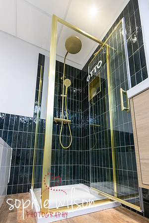 AARDVARKBATHROOMSHOWROOM170426-29