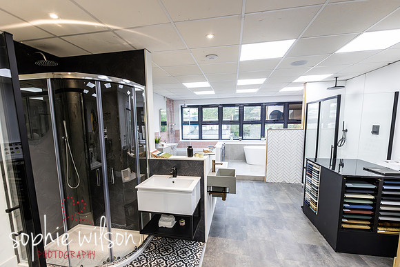 AARDVARKBATHROOMSHOWROOM170426-48