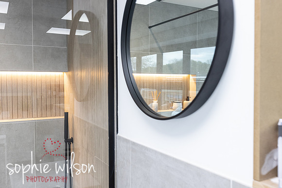 AARDVARKBATHROOMSHOWROOM170426-72