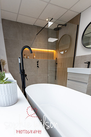 AARDVARKBATHROOMSHOWROOM170426-86