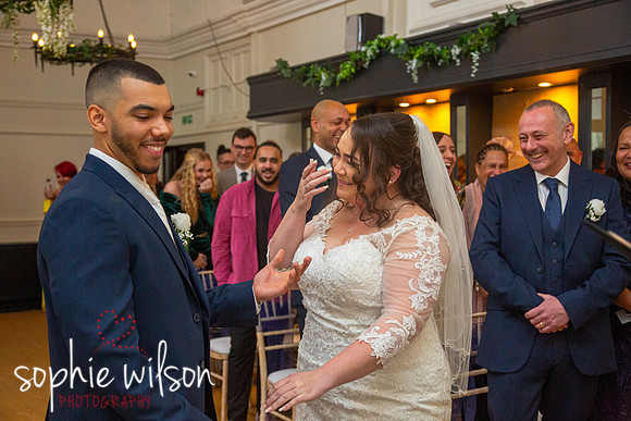 WeddingOfNatalieandJordanShenleyCricketClub-124