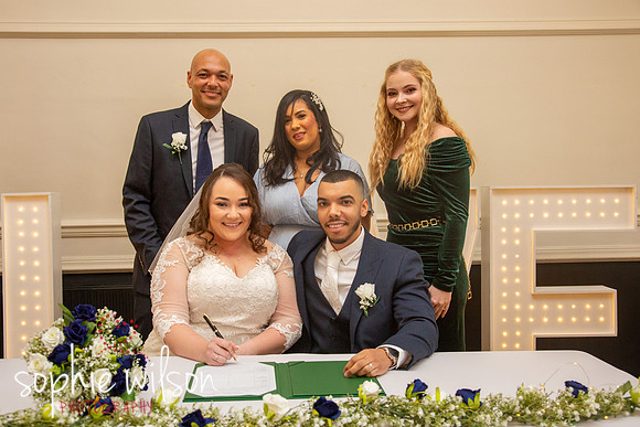 WeddingOfNatalieandJordanShenleyCricketClub-150