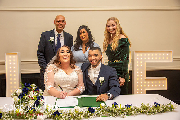 WeddingOfNatalieandJordanShenleyCricketClub-152