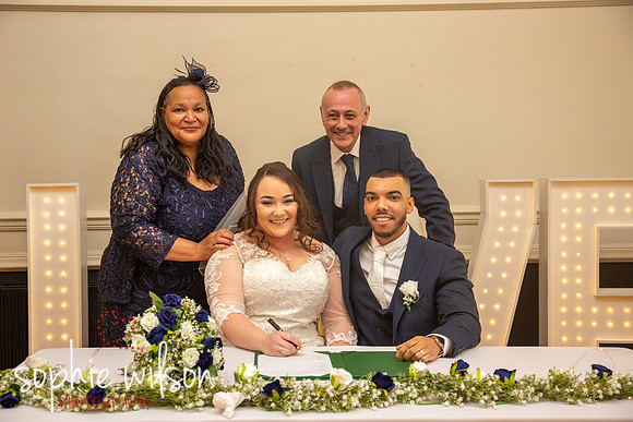 WeddingOfNatalieandJordanShenleyCricketClub-155