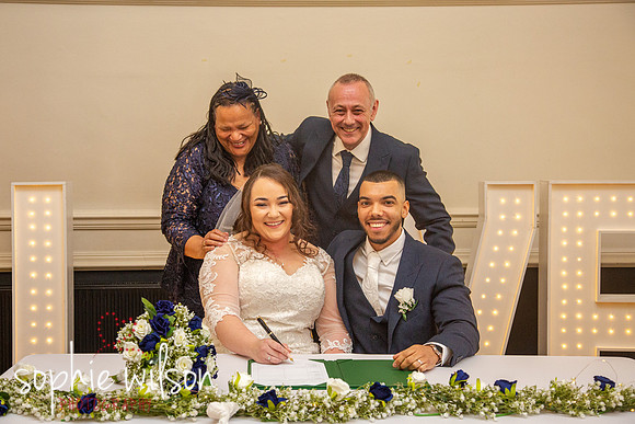 WeddingOfNatalieandJordanShenleyCricketClub-156