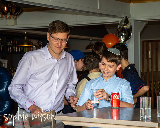 Raphaels_Bar_Mitzvah2026Arkley9-63
