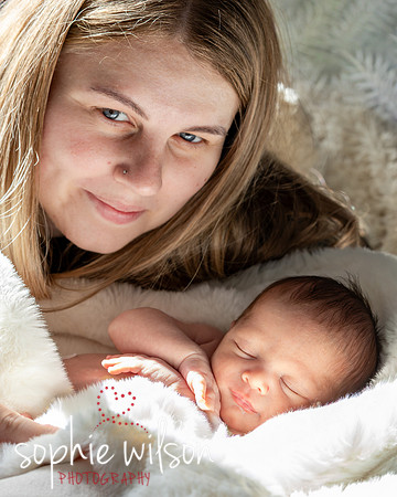 Saige newborn-20