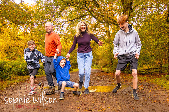 Ashridge19OCTOBER2024FamilyShoot-33