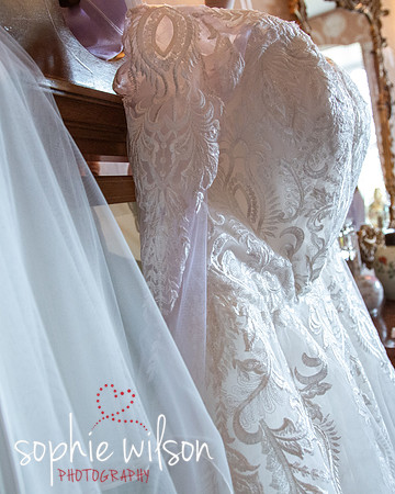 Wedding of Jack and Amanda Chenies Manor 120926-16