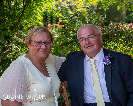 Wedding of Jack and Amanda Chenies Manor 120926-444