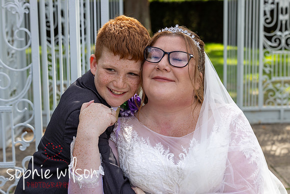 Wedding of Jack and Amanda Chenies Manor 120926-209