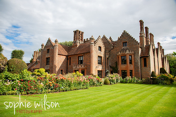 Wedding of Jack and Amanda Chenies Manor 120926-2