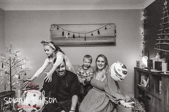 Sarah Church xmas family photoshoot-84