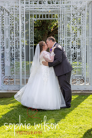 Wedding of Jack and Amanda Chenies Manor 120926-194