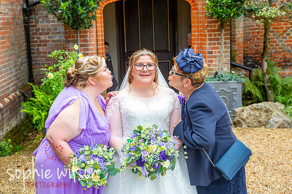 Wedding of Jack and Amanda Chenies Manor 120926-270