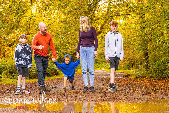 Ashridge19OCTOBER2024FamilyShoot-27