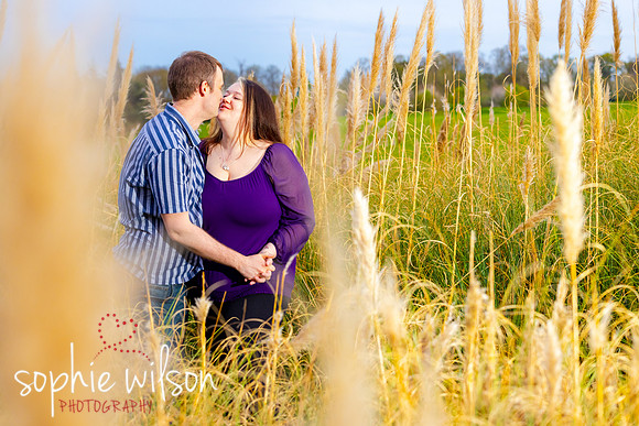 TelanaAndJoeTheGrovePreWeddingShoot-75