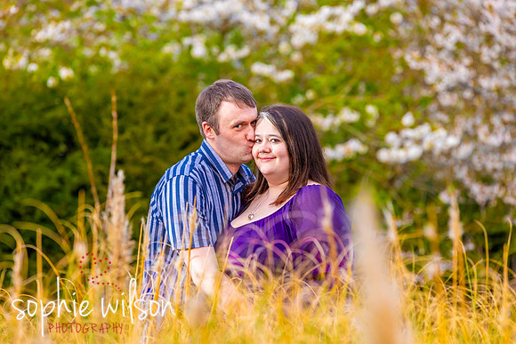 TelanaAndJoeTheGrovePreWeddingShoot-97