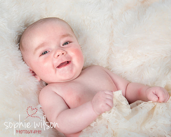 Sophie-Wilson-Photography-Studio-Portraits-16