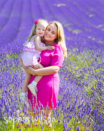 HitchinLavenderFamilyPhotoshoot