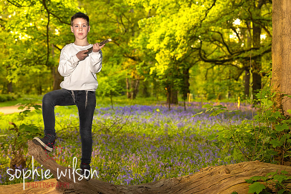 Levi's family photoshoot at The Grove 27th April 2025-1