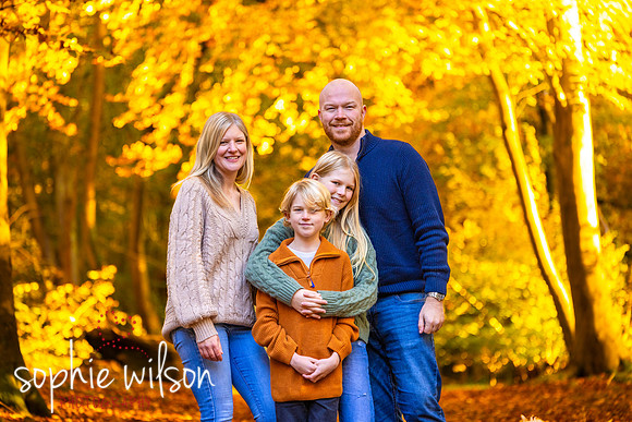 AutumncoloursphotoshootWhippendaleWoodsandTheGrove-79
