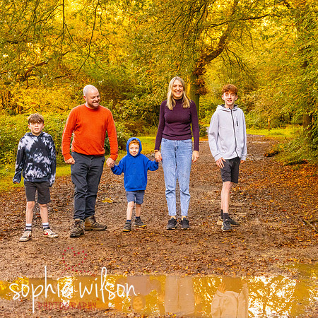 Ashridge19OCTOBER2024FamilyShoot-25