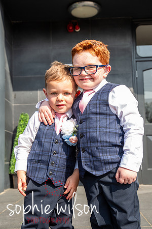 WeddingofLinaandLeeMetropolitanBushey-124