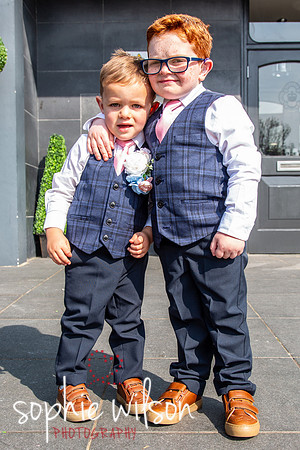 WeddingofLinaandLeeMetropolitanBushey-120