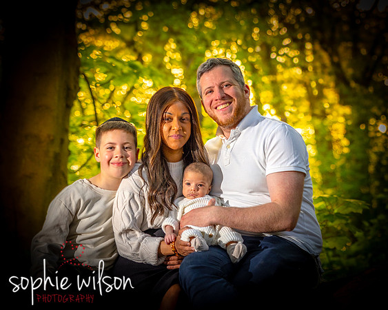Levi's family photoshoot at The Grove 27th April 2025-8