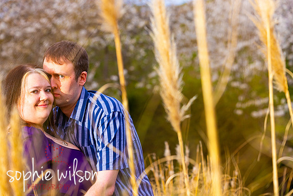 TelanaAndJoeTheGrovePreWeddingShoot-83