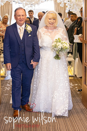 Wedding Of Dawn and David 9th August 2024 Aldwickbury Golf Club-147