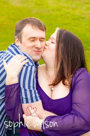 TelanaAndJoeTheGrovePreWeddingShoot-17
