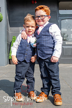 WeddingofLinaandLeeMetropolitanBushey-121